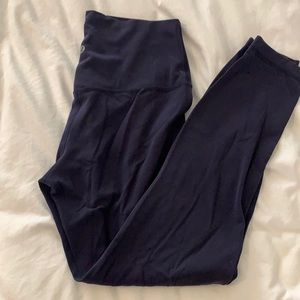 Lululemon Align: navy blue